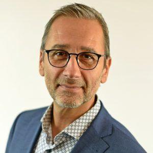 Frederic Linßen: Angenommen, es gäbe ein Wundermittel... - Die Changers Intervention Frederic Linßen - Vortrag Systemische Tagung 2025: Die Changers Intervention